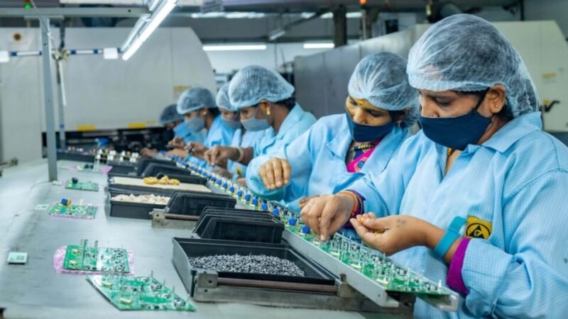 Apple Launches New Education Hub in India, Expands Training for Supplier Employees